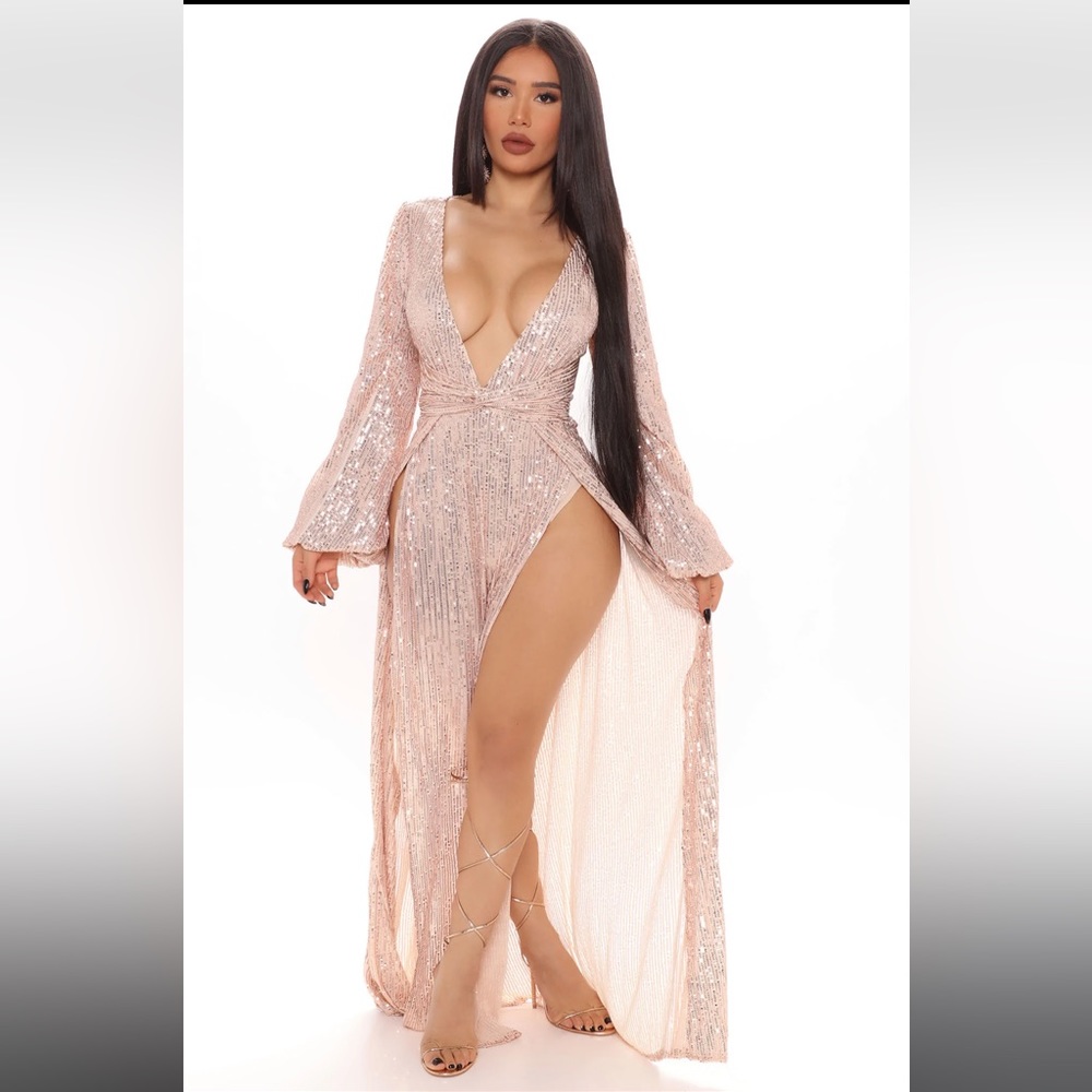 Fashion Nova Kinsley Dress in Rose Gold